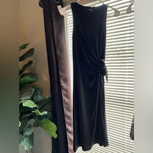 Women Express black dress size XS good condition